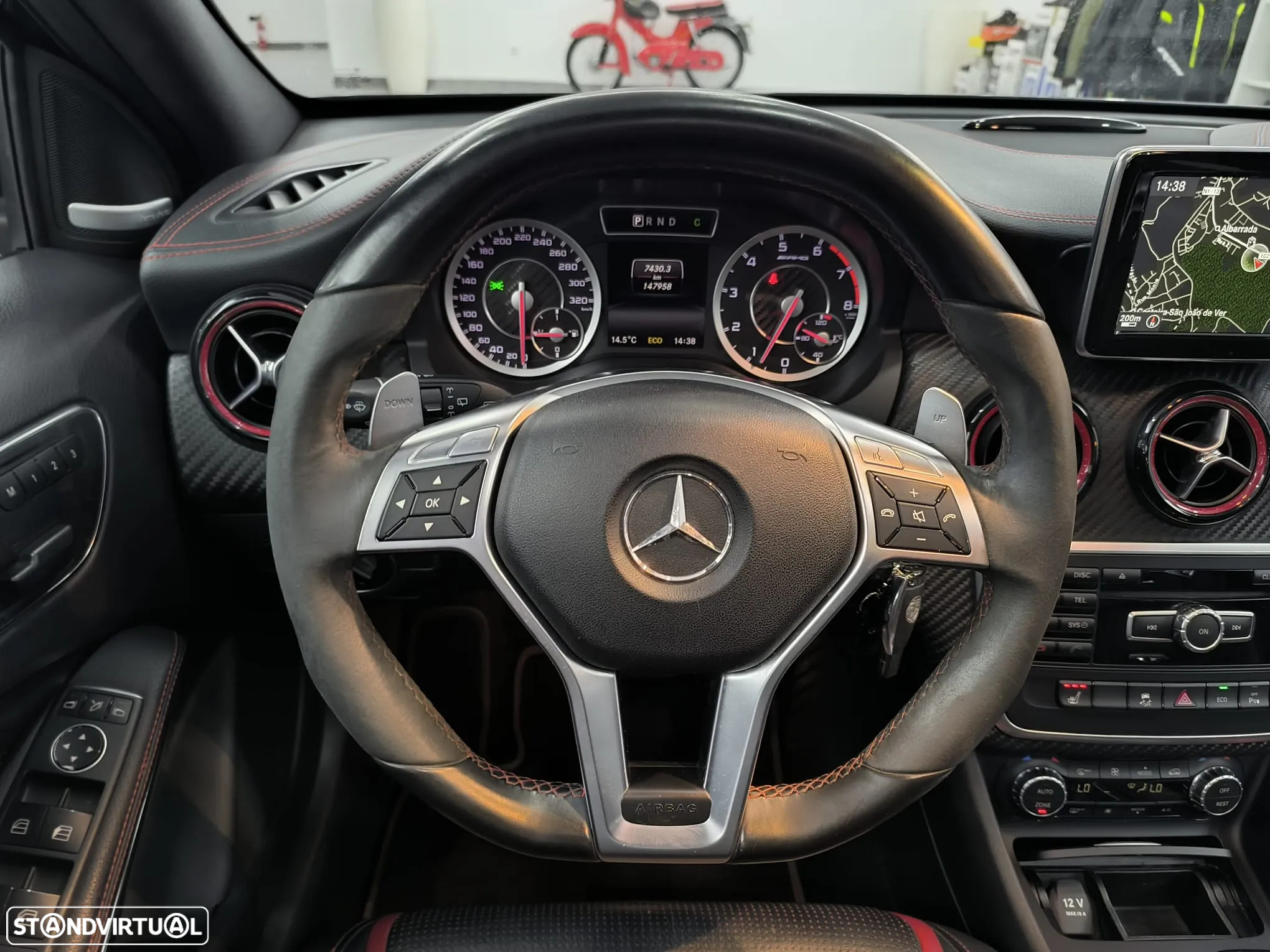 Mercedes-Benz A 45 AMG 4Matic Speedshift 7G-DCT - 40
