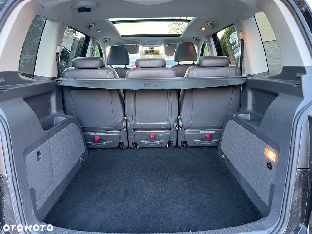 Volkswagen Touran 1.6 TDI DPF BlueMotion Technology Highline - 5