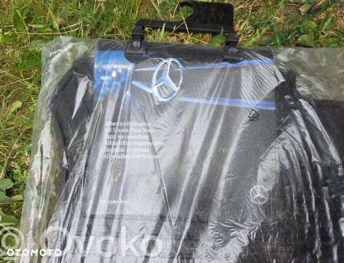 Dywaniki gumowe Mercedes-Benz GLC X253 C253