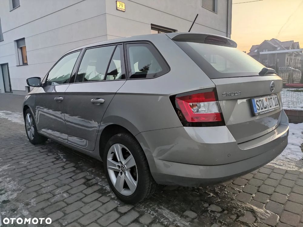 Skoda Fabia 1.0 TSI Ambition - 10