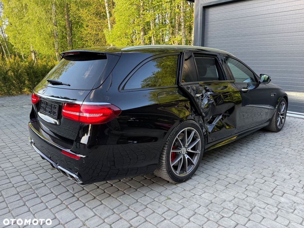 Mercedes-Benz Klasa E AMG 63 S 4Matic+ AMG Speedshift MCT-9G - 9