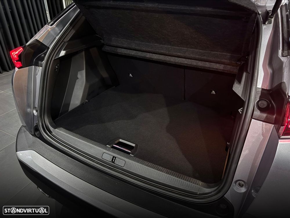Peugeot 2008 1.2 PureTech Active Pack EAT8 - 27