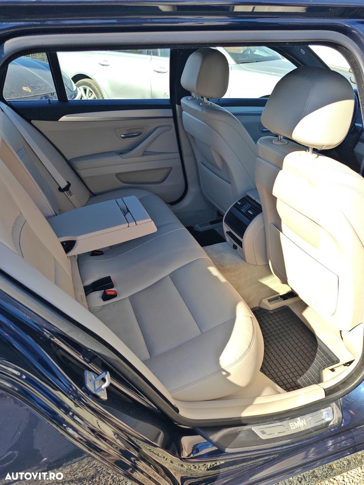 BMW Seria 5 520d xDrive Aut. Modern Line - 12
