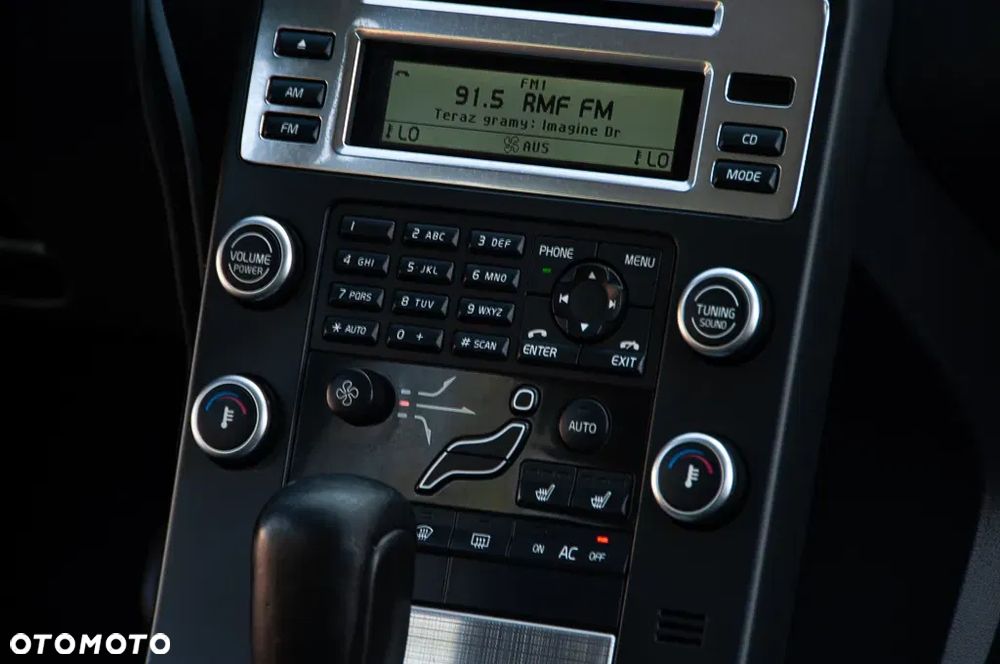 Volvo V70 2.4D Summum - 21