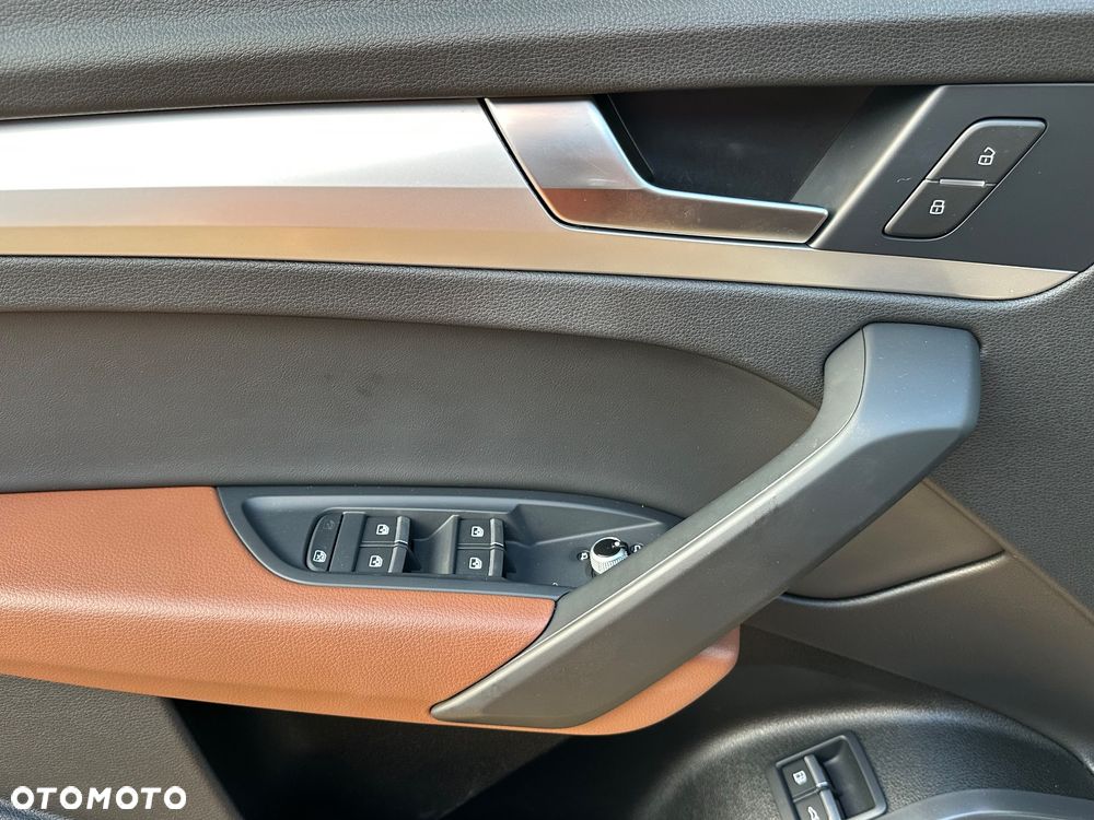 Audi Q5 50 TFSI e Quattro S Line S tronic - 34