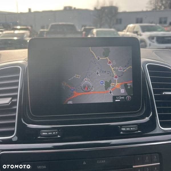 Mercedes-Benz GLS 400 4Matic 9G-TRONIC Exclusive - 26