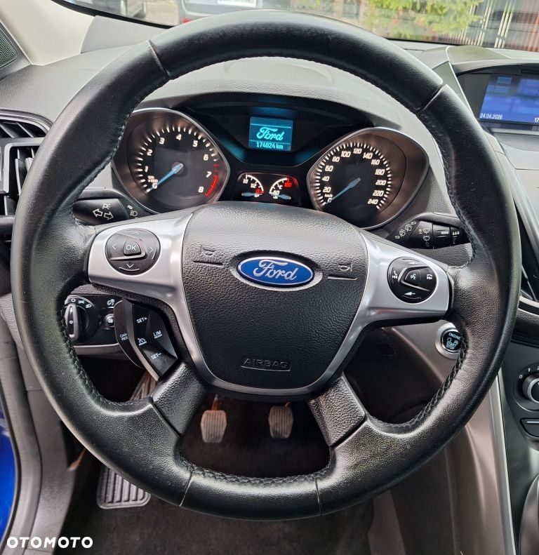 Ford Kuga 1.5 EcoBoost 2x4 Trend - 12