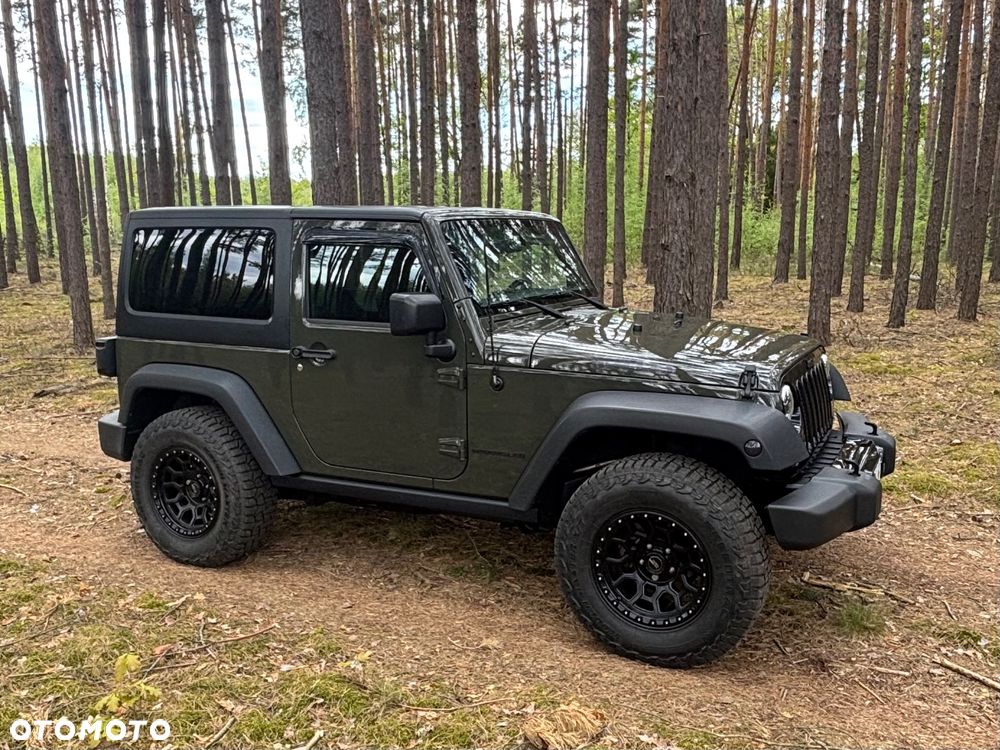 Jeep Wrangler - 6