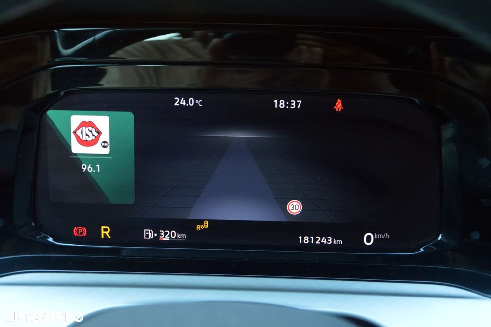 Volkswagen Golf Variant 2.0 TDI 116CP DSG Life - 31