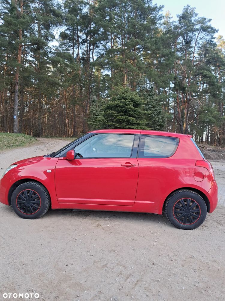 Suzuki Swift - 5