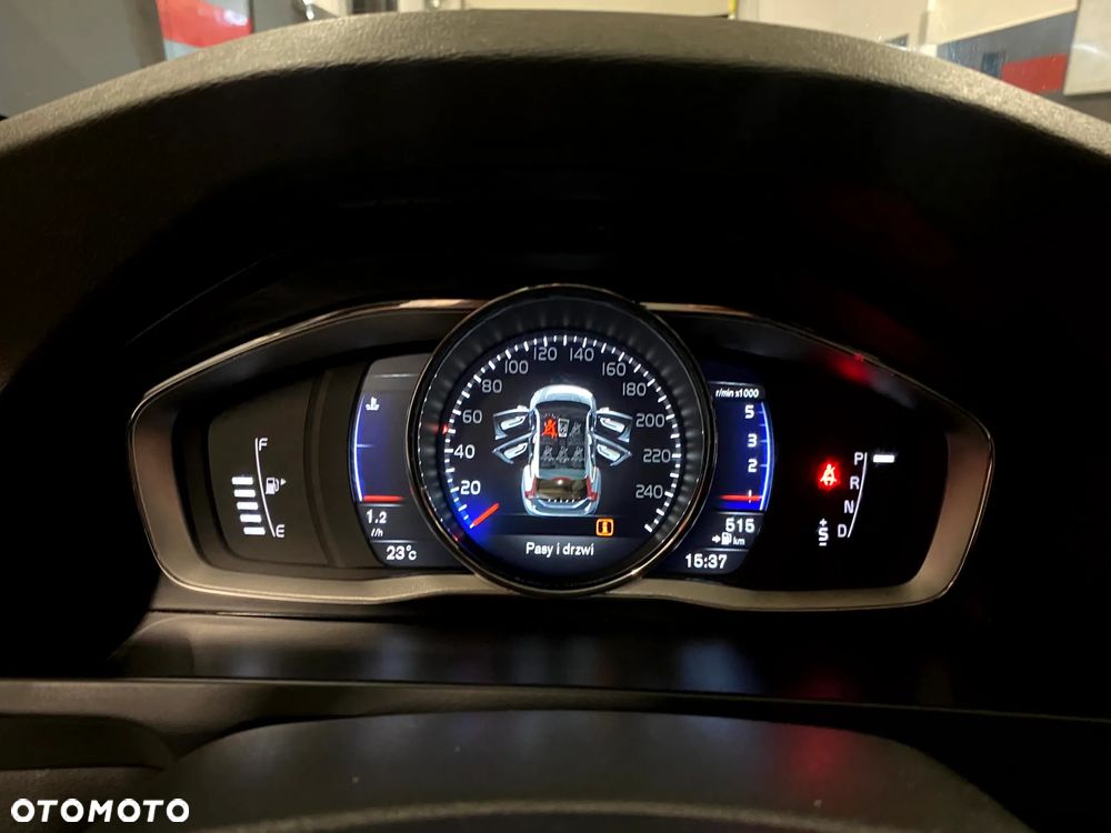 Volvo V60 D4 Drive-E R-Design Momentum - 20