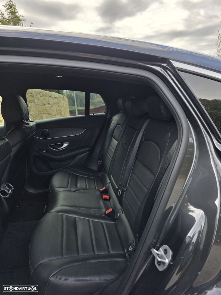 Mercedes-Benz GLC 300 de Coupé 4Matic - 24