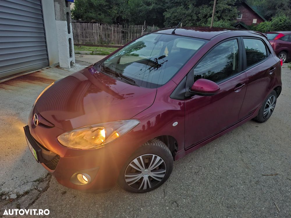 Mazda 2 1.6 MZ-CD Dynamic - 7