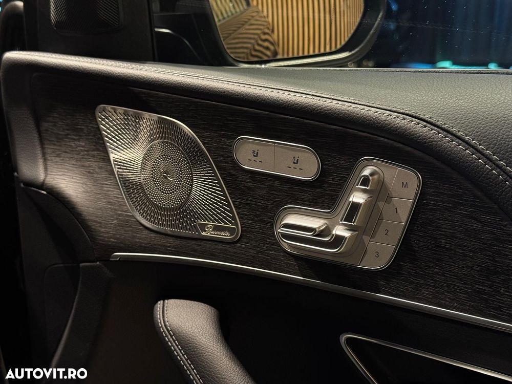 Mercedes-Benz GLS - 33