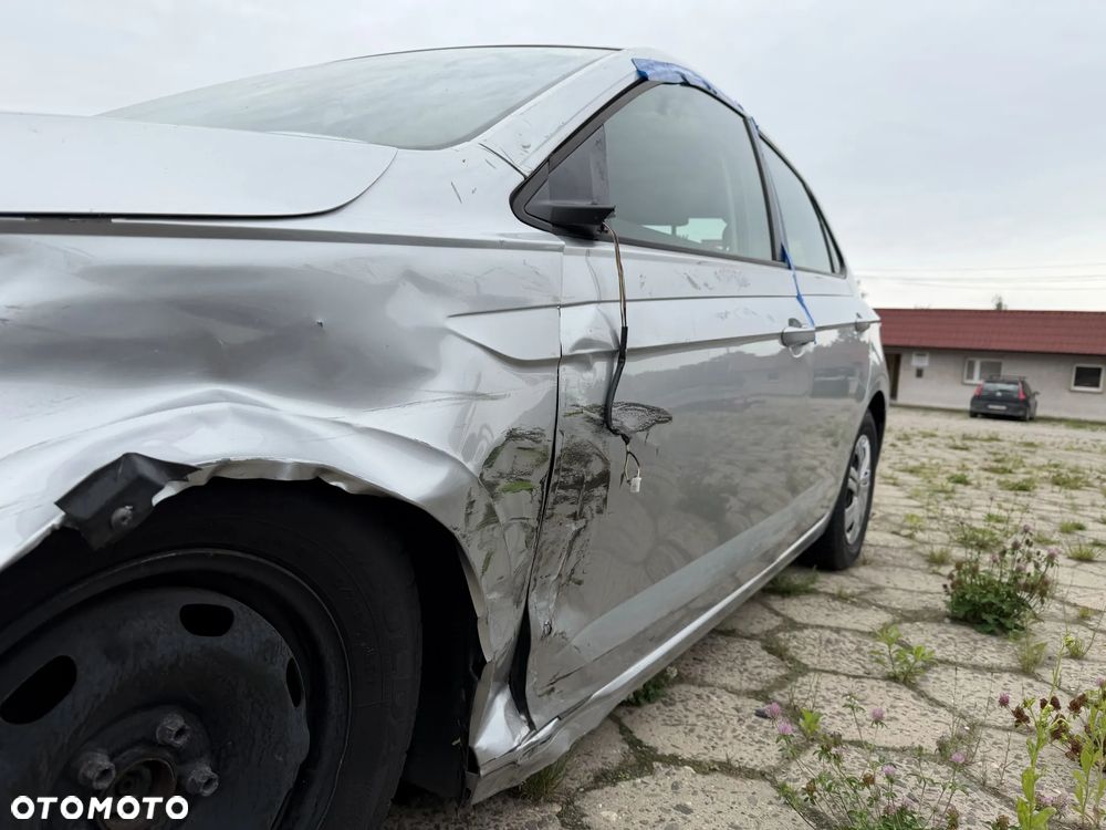 Volkswagen Polo 1.0 TSI OPF Life - 6