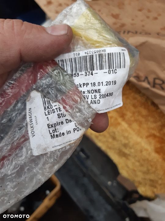 Listwa progowa czerń satynowa Audi A4 A-4 B8 8K0853374 01C Listwa ozdobna progu - 3