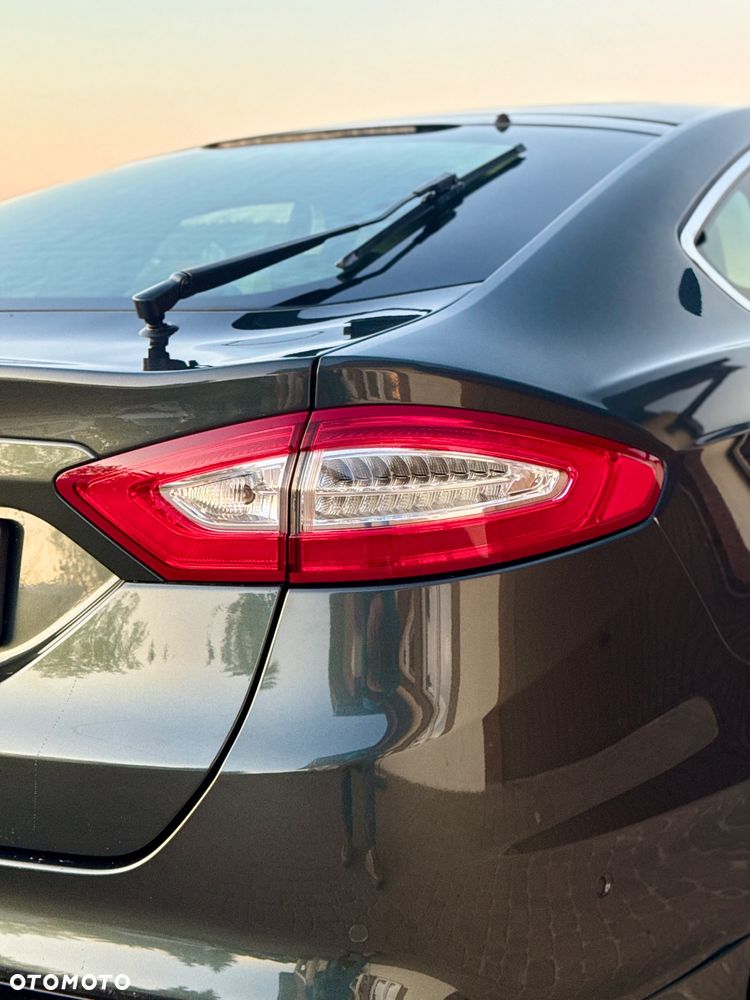 Ford Mondeo 2.0 EcoBoost Titanium - 20