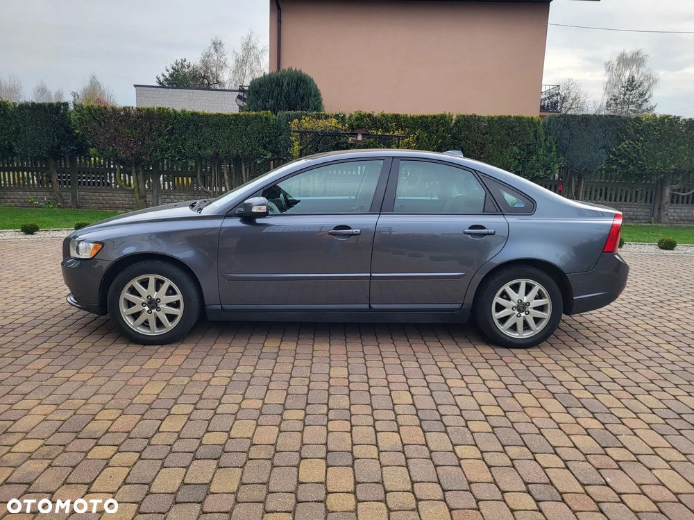Volvo S40 2.0D Momentum - 3