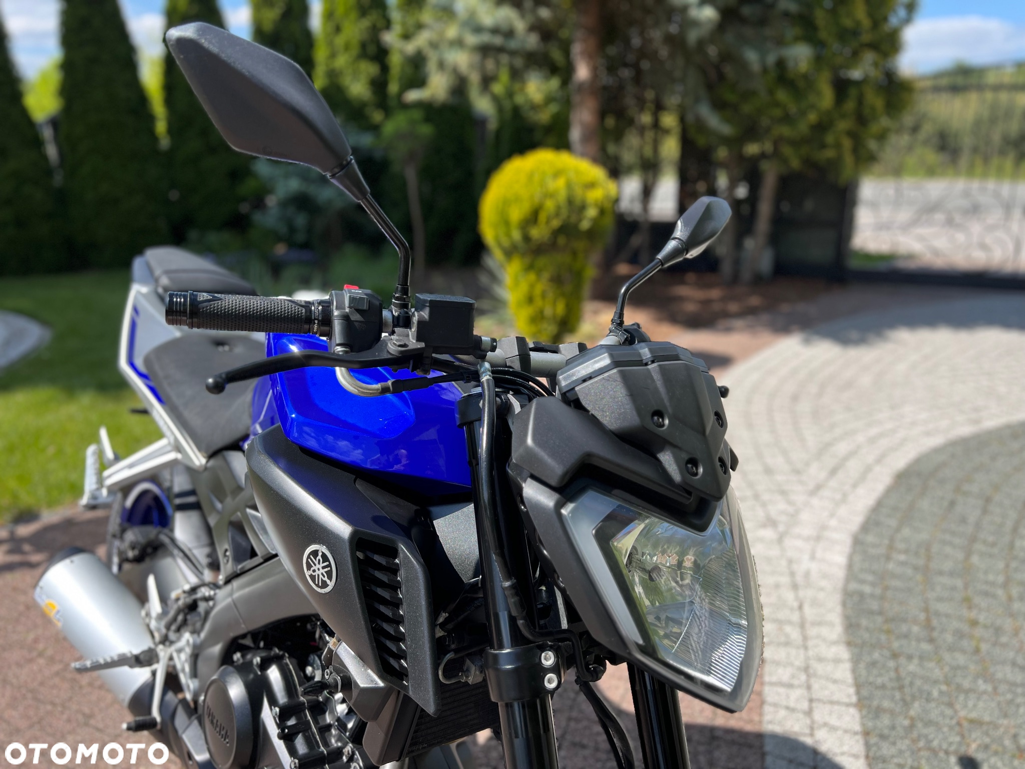 Yamaha MT - 2