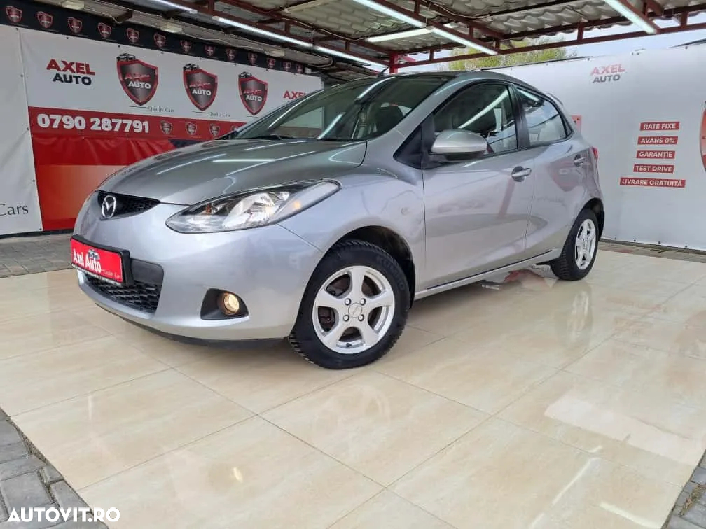 Mazda 2 - 25