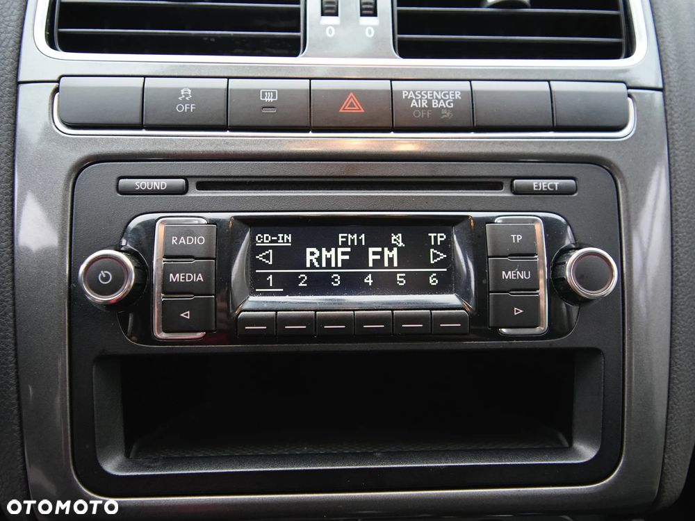 Volkswagen Polo - 16