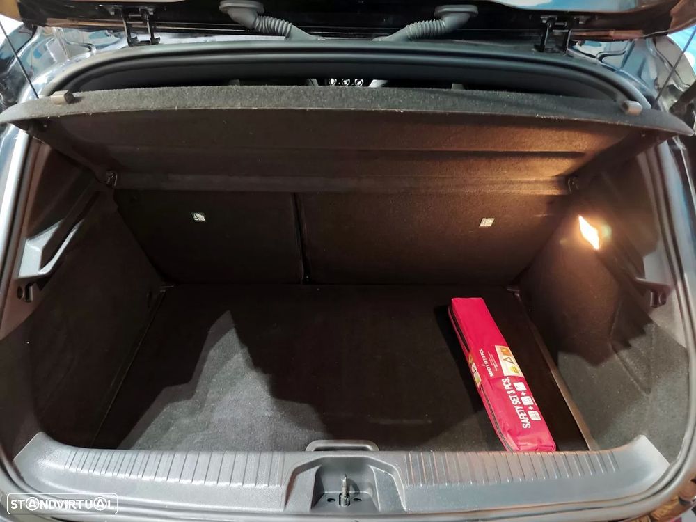 Renault Clio 1.0 TCe Exclusive - 26