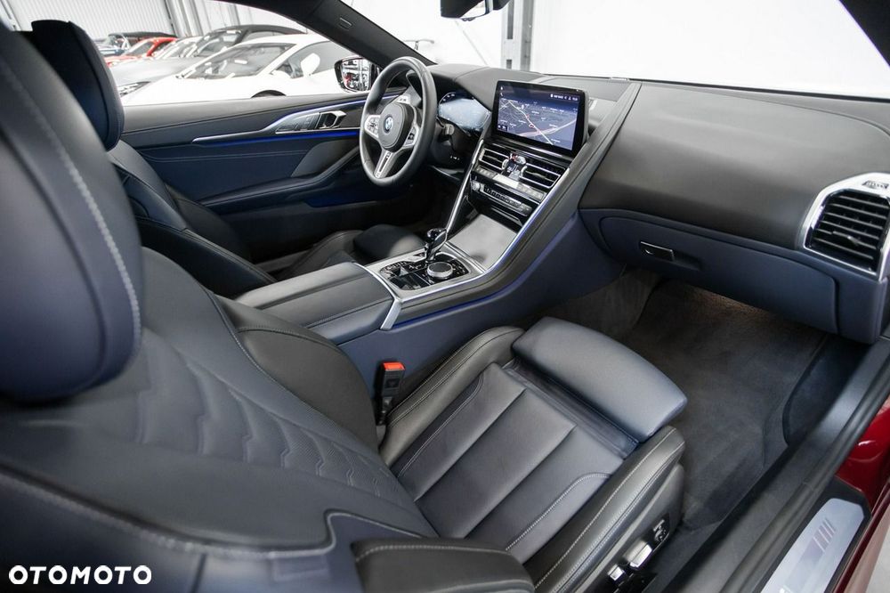 BMW Seria 8 M850i xDrive - 24