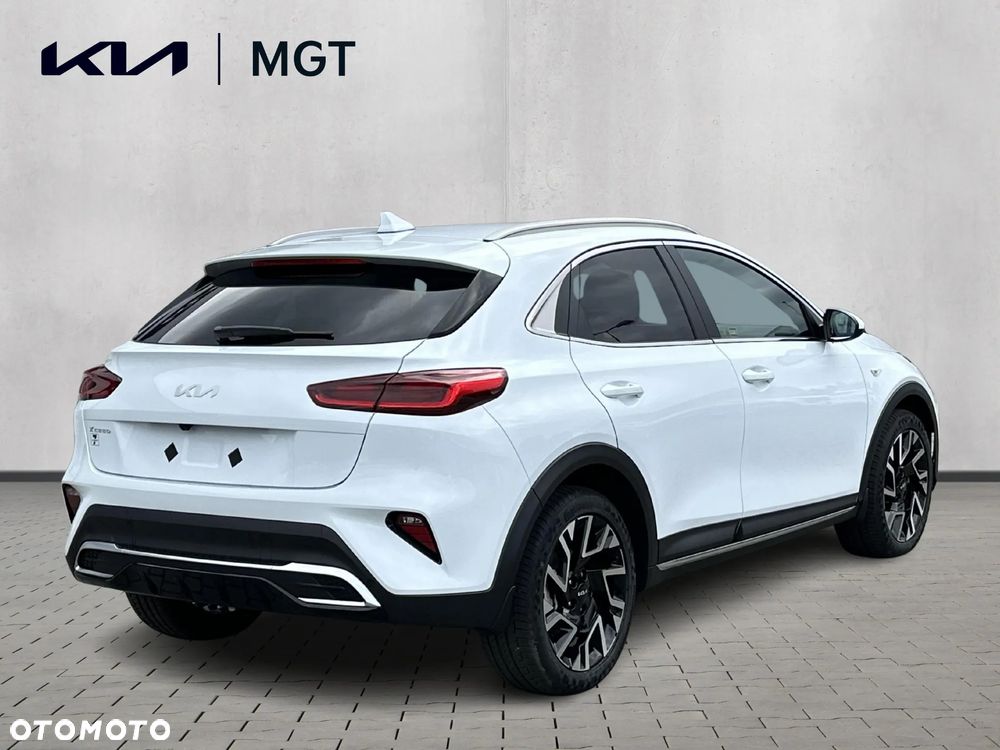 Kia XCeed 1.5 T-GDI M DCT - 3