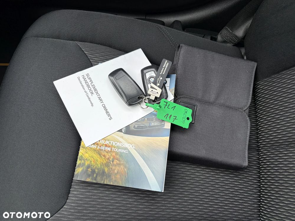 BMW Seria 3 320d Advantage - 36