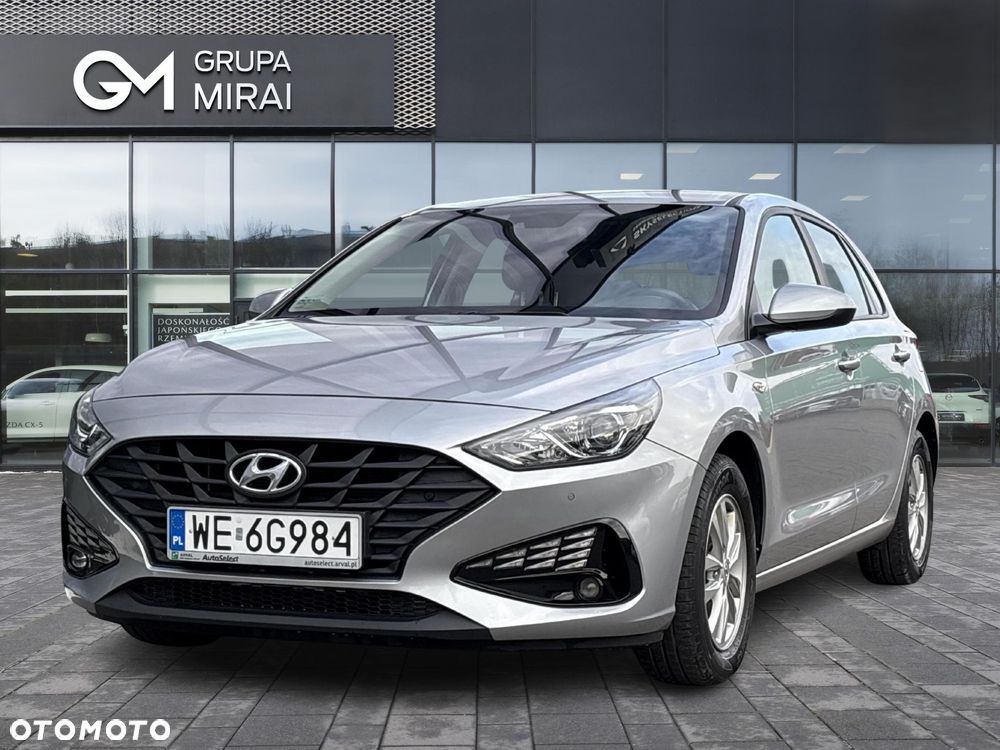 Hyundai i30 1.5 DPI Modern - 1
