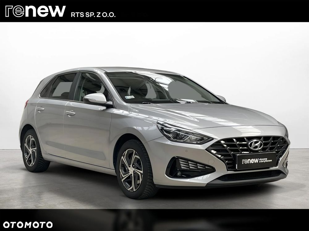 Hyundai i30 1.5 DPI Smart - 8