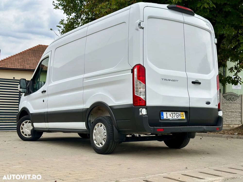 Ford Transit - 12