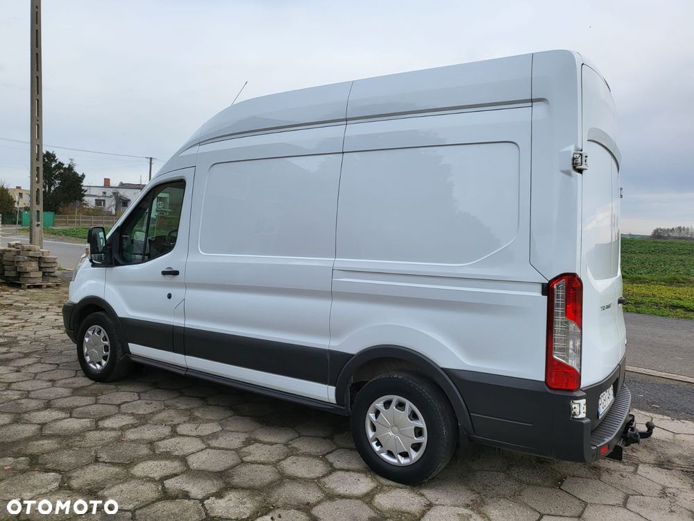 Ford Transit - 25