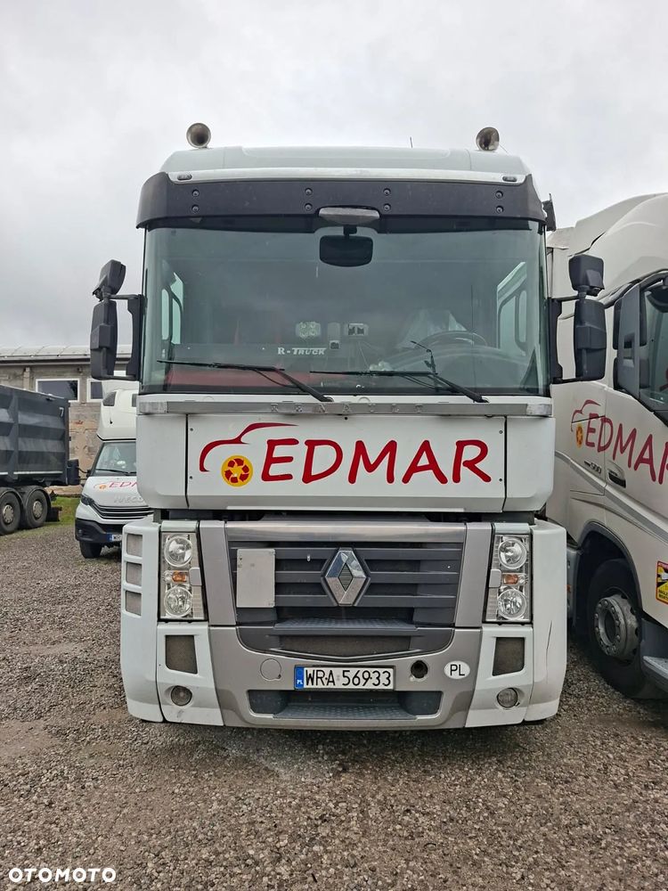 Renault MAGNUM - 3