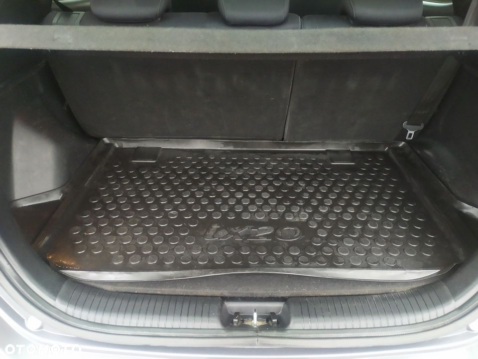 Hyundai ix20 1.6 Premium - 10