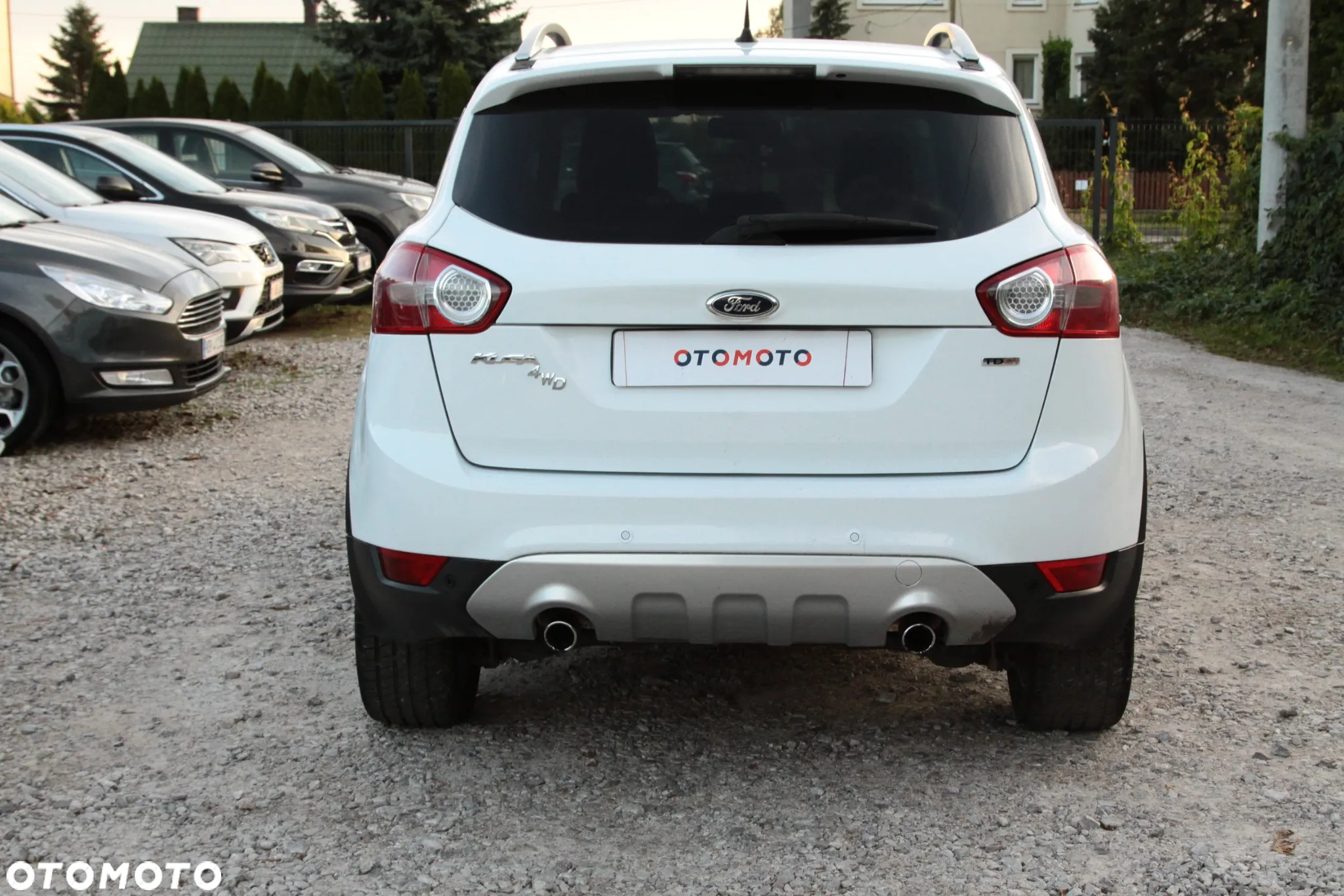 Ford Kuga 2.0 TDCi 4x4 Titanium - 11