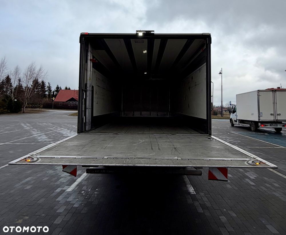 Mercedes-Benz Antos 1835 - 9