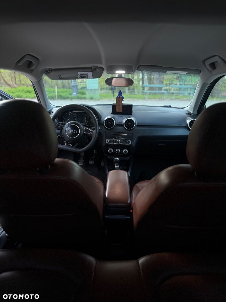 Audi A1 Sportback 1.6 TDI - 11