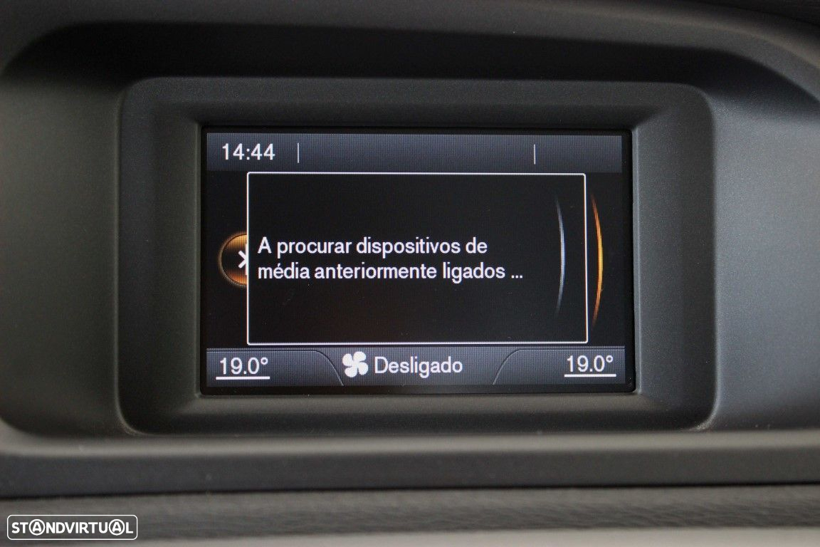 Volvo V40 - 29