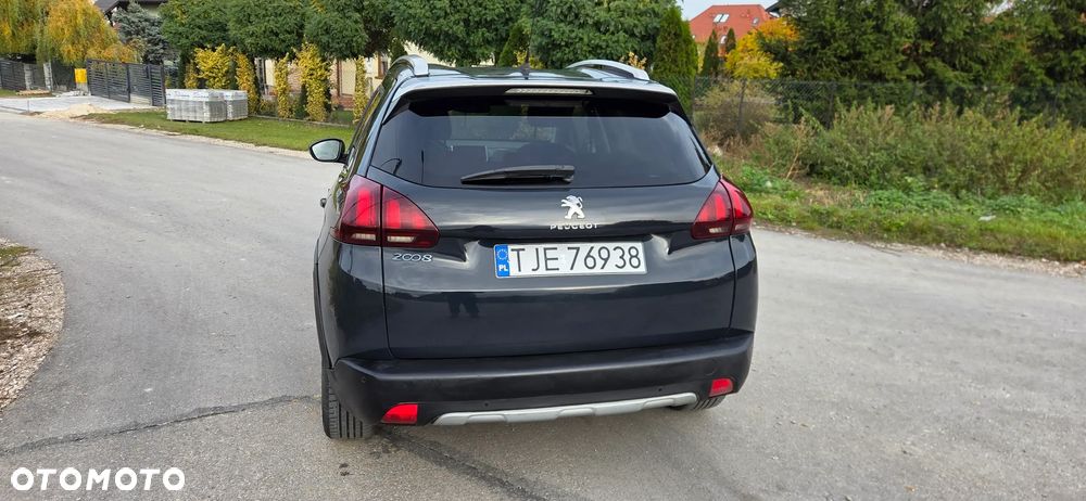 Peugeot 2008 2017 photo 5