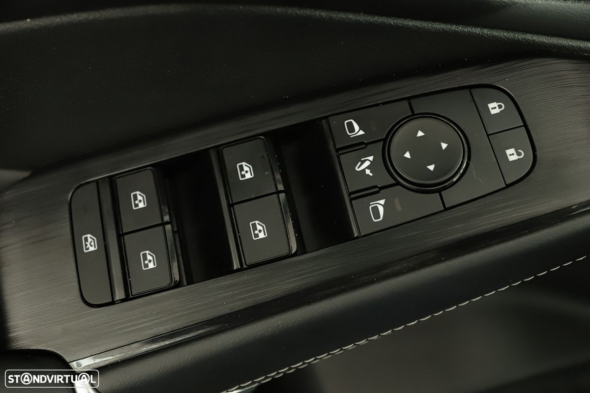 Nissan Qashqai 1.3 DIG-T N-Connecta LED - 20