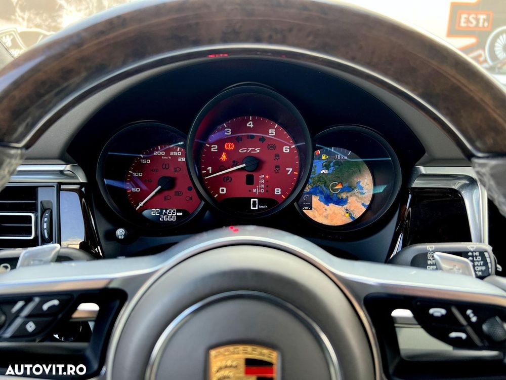 Porsche Macan GTS PDK - 29