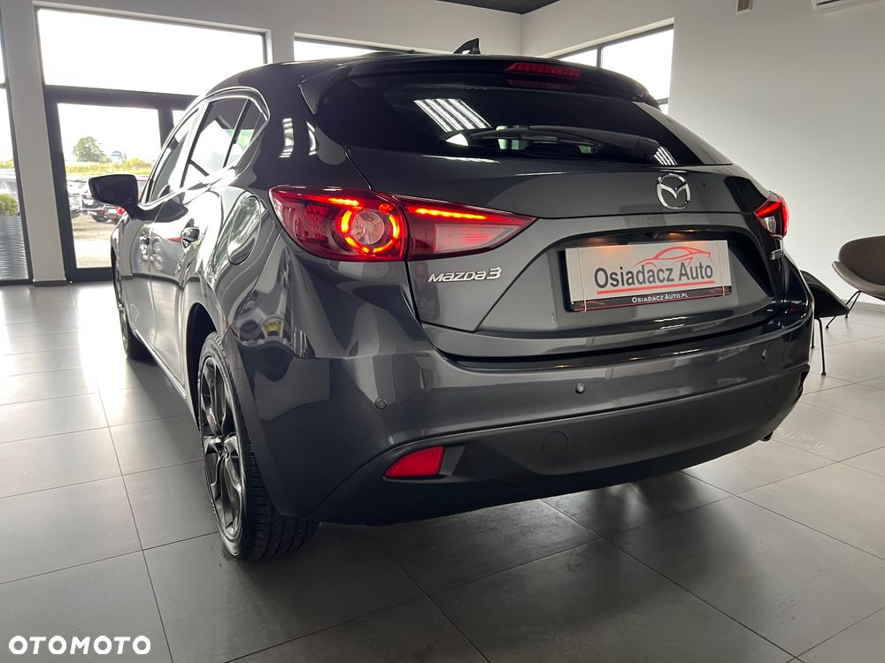 Mazda 3 - 5