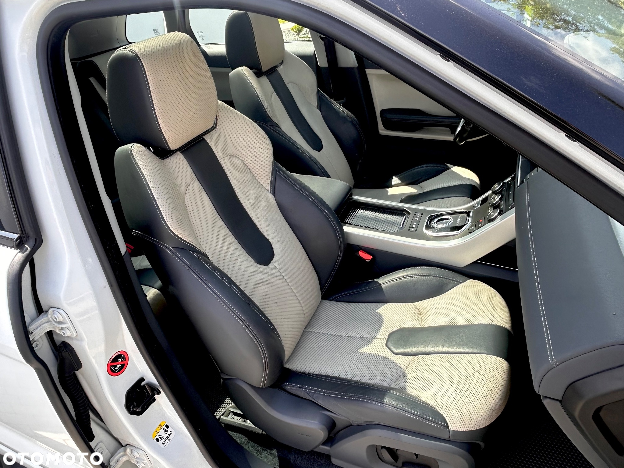 Land Rover Range Rover Evoque 2.0Si4 SE Plus / Dynamic - 19