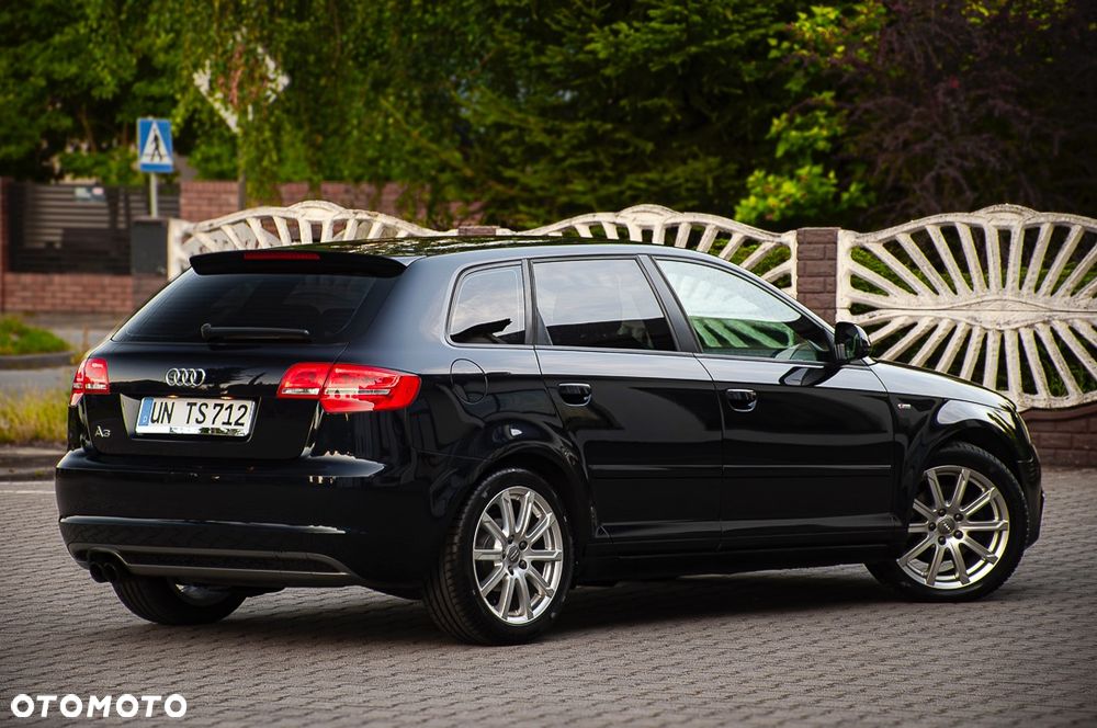 Audi A3 Sportback 1.8 TFSI S line Sportpaket - 33