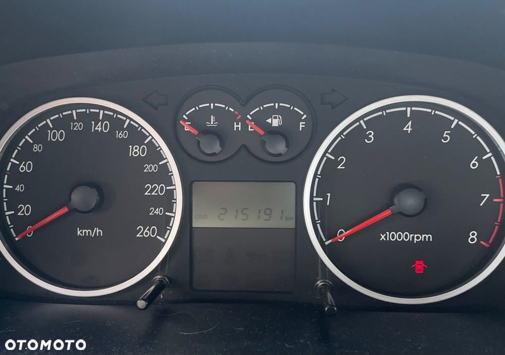 Hyundai Coupe 2.0 Dynamic - 11