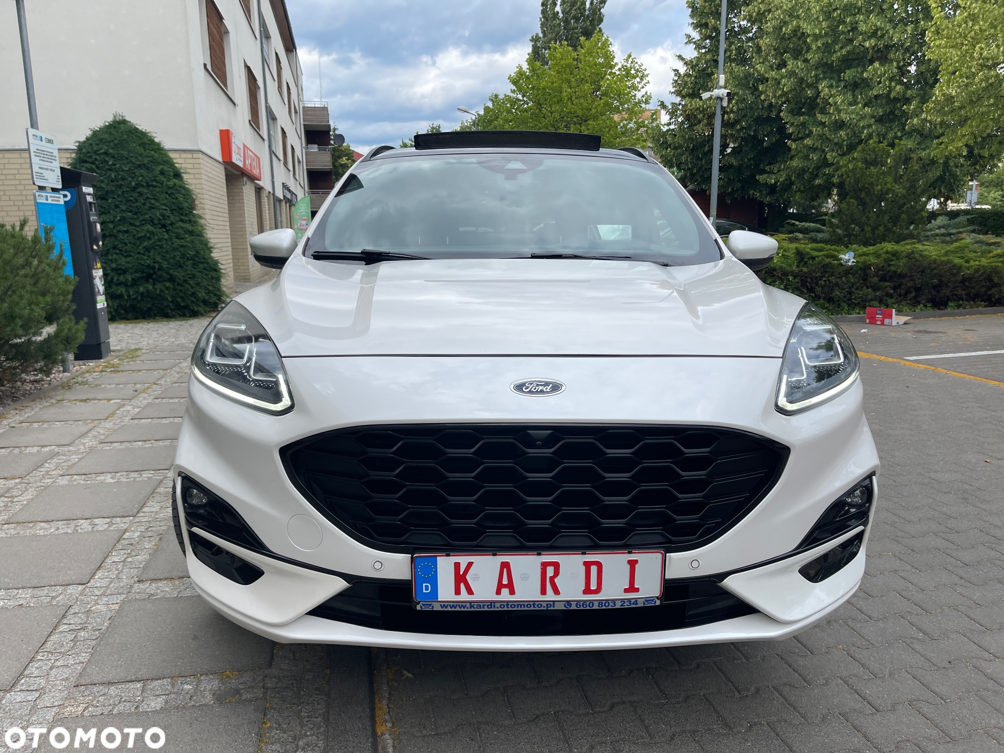 Ford Kuga 2.5 Duratec PHEV ST-LINE X - 3