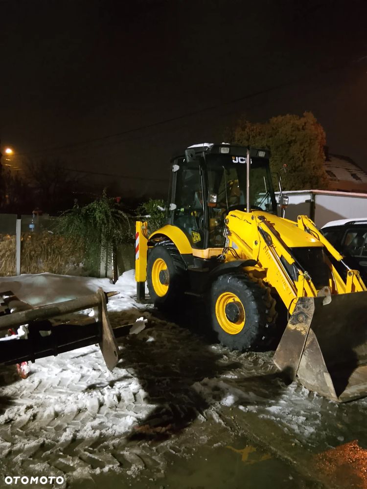 JCB 3CX Contractor - 16