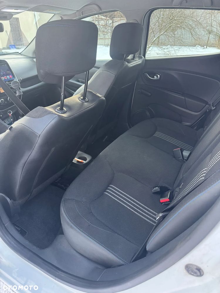 Renault Clio 1.5 dCi Life - 12