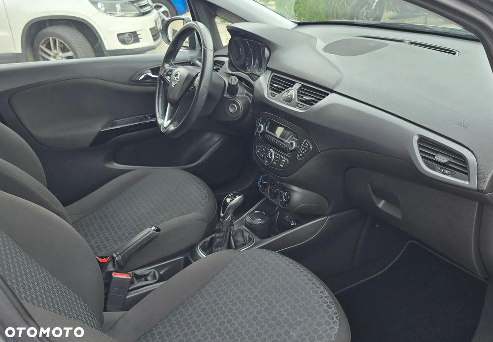 Opel Corsa 1.4 Cosmo - 29